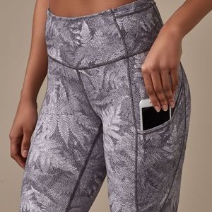 Lululemon fast and free crop 19"